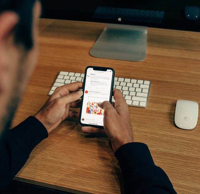 بطاطس ويدجز متبلة مع الجبن المذاب
